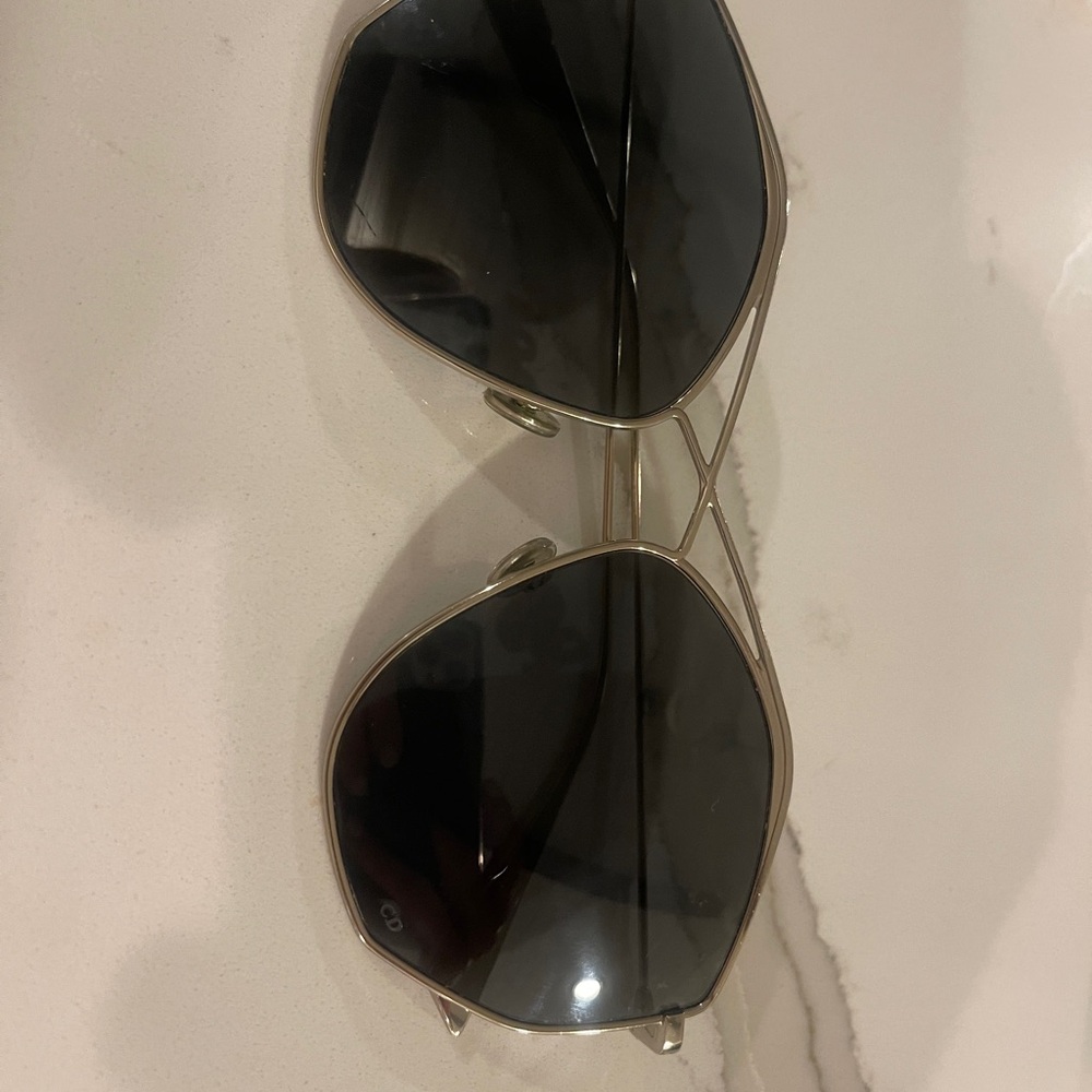 Dior Stellaire 59mm Polarized Sunglasses with Original Case - Picture 6 of 6